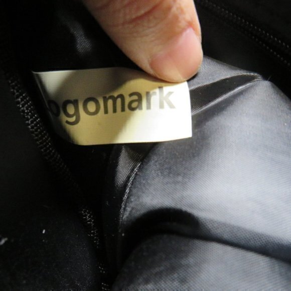 Sovrano by‎ logomark toiletry bag - Picture 4 of 11